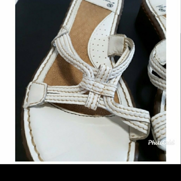 Womens thom macan White wedge Heel size 7.5 Sandals slip on shoes - Picture 12 of 12
